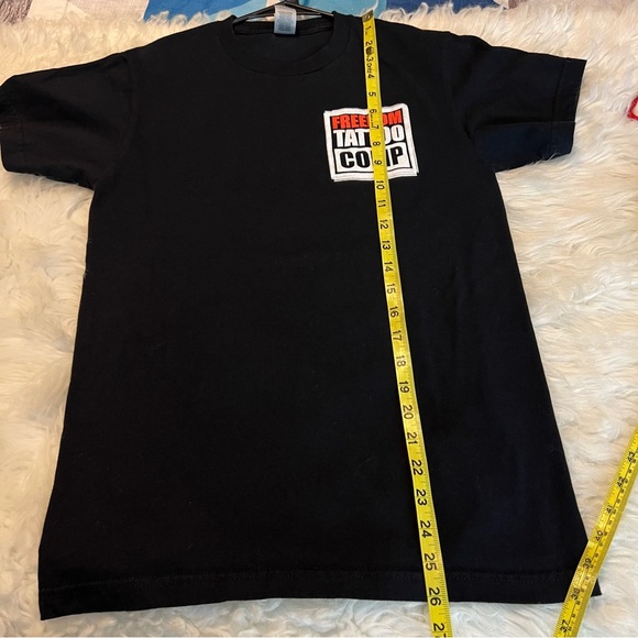 Freedom Tattoo Company Black Short Sleeve T Shirt Size Small Back Graphic Unisex - Picture 7 of 8